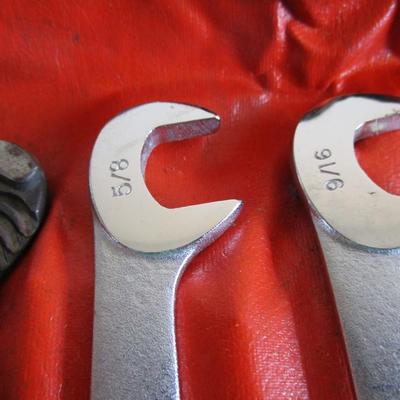 Wrench set in case, 22  ratchet offset kit