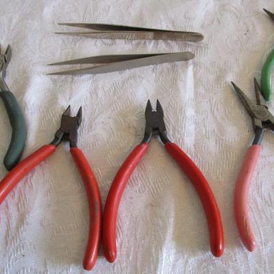 Jewelry making tools