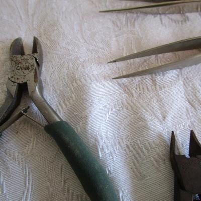 Jewelry making tools