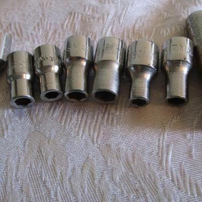 Socket set in pouch