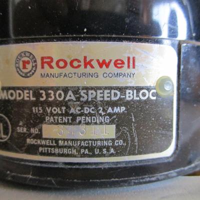 Rockwell speed bloc finishing palm sander