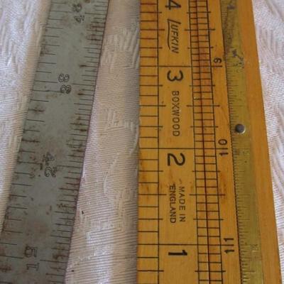 Various measuring tools and levels