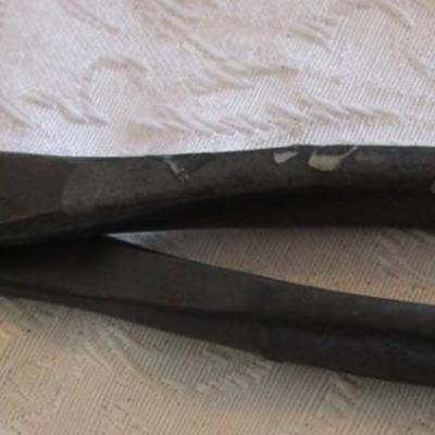 Pry bar, magnets, leather gloves, pliers