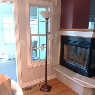 VERY NICE, HEAVY 3 LIGHT FLOOR LAMP