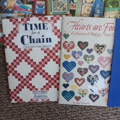 BOOKS ON QUILTING (1)