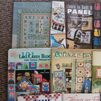 BOOKS ON QUILTING (1)