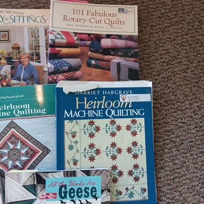 BOOKS ON QUILTING (2)