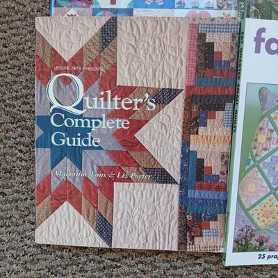 BOOKS ON QUILTING (3)