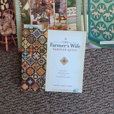 BOOKS ON QUILTING (6)
