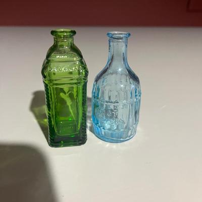 Collection of Glass Bottles (2LR-MG)