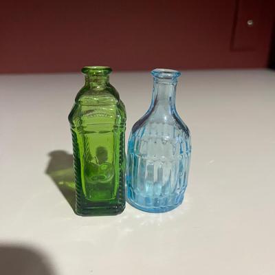 Collection of Glass Bottles (2LR-MG)