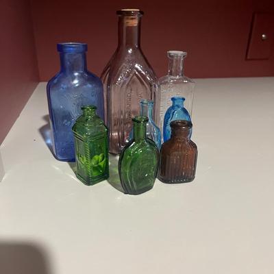 Collection of Glass Bottles (2LR-MG)