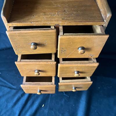 Farmhouse Style Small Wooden Shelf with Drawers & Cho Cho Takahashi Bathroom Set (2K-MG)