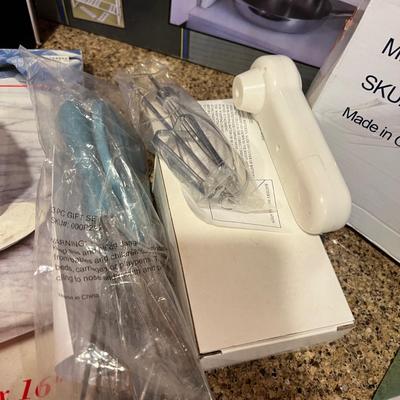 Lot New in Box Kitchen Items - Longaberger, Marble, Shelves etc.