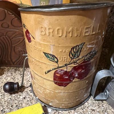 Big Mixed Kitchen Lot - Antique, Vintage, Collectible, Kitschy