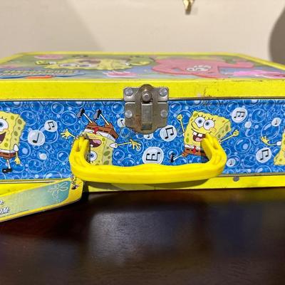 Sponge Bob square pants metal lunch box