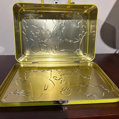 Sponge Bob square pants metal lunch box