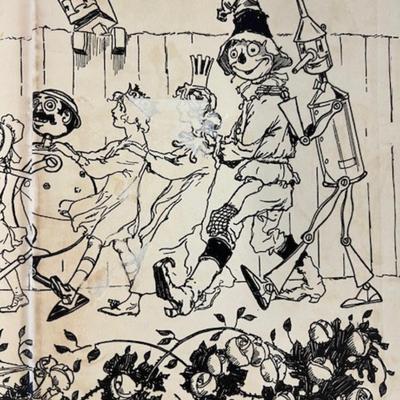 Early 1915 Edition of "The Scarecrow of Oz" Book
