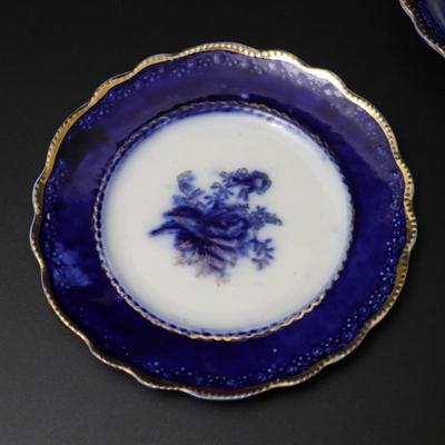 Circa 1907 Arthur J Wilkinson Royal Staffordshire Pottery Burslem England Flow Blue and Gold 2 Plates and Bowl