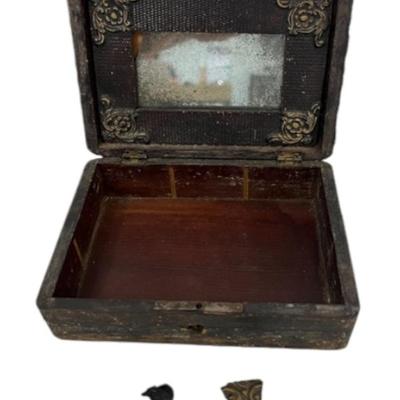 Antique Decor Assortment