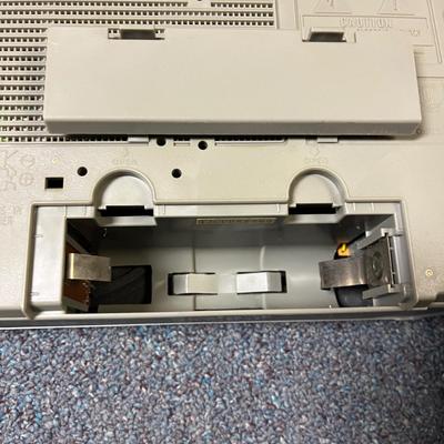 General Electric, Magnavox & Panasonic Portable AM/FM Radio and Cassette Players (1BL-MG)
