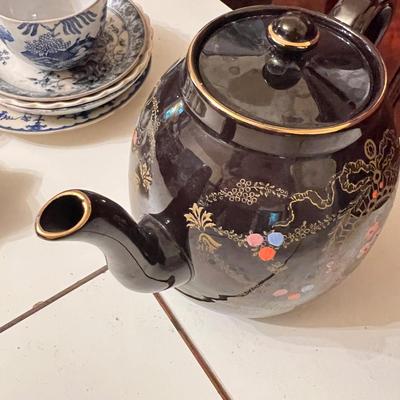 Big Antique & Vintage Collectibles Lot - Lenox, Delft, Porcelain, Glass