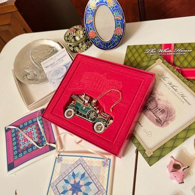 Big Lot Vintage Collectibles - Porcelain, Enamel, Cast Iron