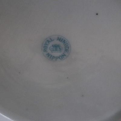 Circa 1904 Royal Hinode Nippon Hand Painted Gold Green Blue and Pink Decorative Bowl