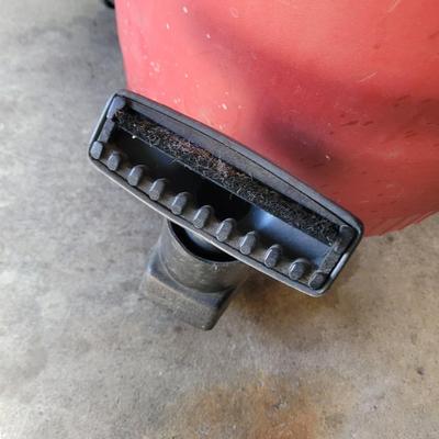 Working Sears Roebuck shopvac with attachments