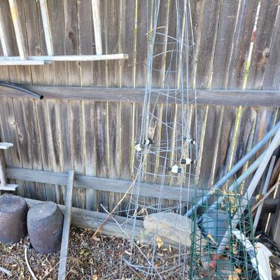 Tomato cages
