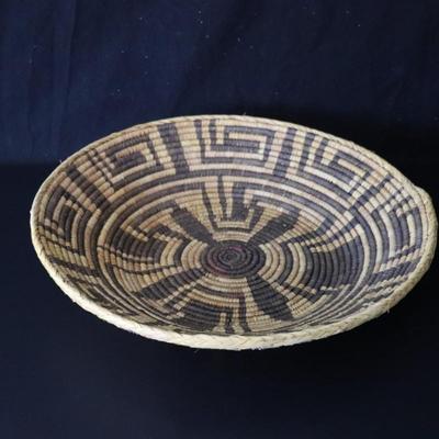 Antique Native American Woven Basket (Potentially Pima) 18 Inches Wide