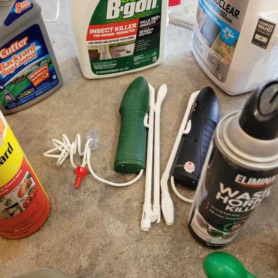 Lot of assorted insect killers and weed killers