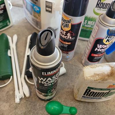 Lot of assorted insect killers and weed killers