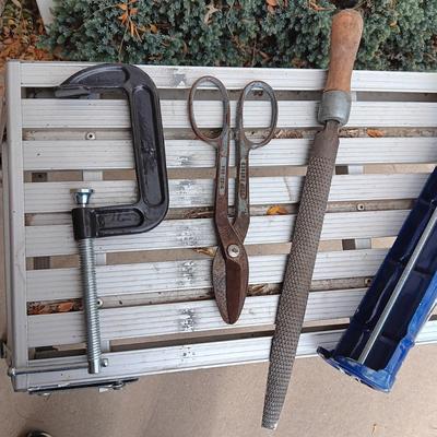 LIGHTWEIGHT ALUMINUM WORK PLATFORM AND SOME HAND TOOLS
