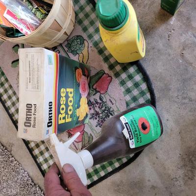 Lot of assorted plant foods and seeds