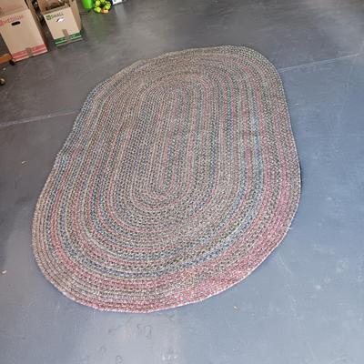 BRAIDED AREA RUG WITH MAT