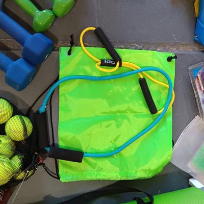 HAND WEIGHTS, EXERCISE MAT AND MORE