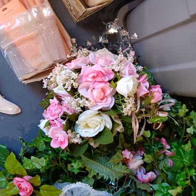 WEDDING DECORATIONS AND 3 STORAGE CONTAINERS