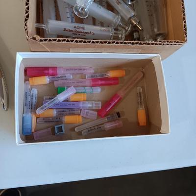 FARM ANIMAL MEDICAL ITEMS