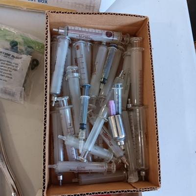 FARM ANIMAL MEDICAL ITEMS