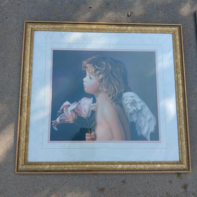 2 FRAMED PICTURES OF CHILDREN