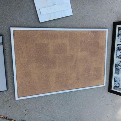 WOODEN COLORADO SIGN, GRANDKIDS FRAME AND LARGE CORK BOARD