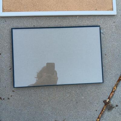 WOODEN COLORADO SIGN, GRANDKIDS FRAME AND LARGE CORK BOARD