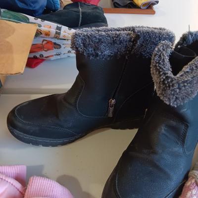 GIRLS WOOL SWEATER AND OTHER WINTER WEAR