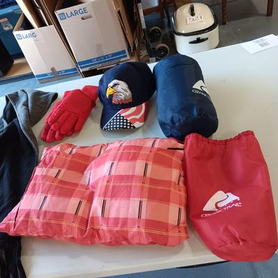 GIRLS/LADIES JACKETS (SMALL) 2 OZARK TRAILS PILLOWS AND MORE