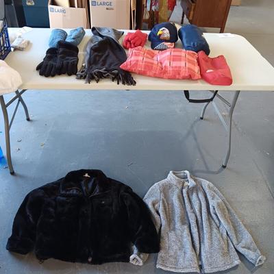 GIRLS/LADIES JACKETS (SMALL) 2 OZARK TRAILS PILLOWS AND MORE