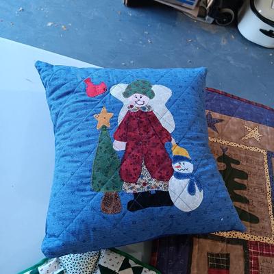 QUILTED CHRISTMAS THROW BLANKET, PILLOW AND SOME DECORATION