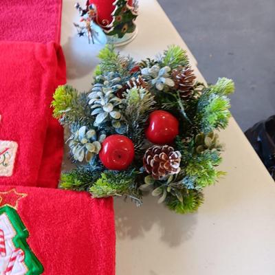CHRISTMAS WREATH, HAND TOWELS AND MORE