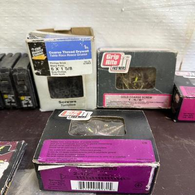 NICE VARIETY OF HARDWARE