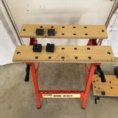 BLACK & DECKER WORK BENCHES AND POST/PIPE LEVEL